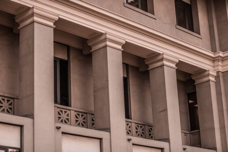 Understanding NNN Tenant Credit Ratings and Default Risk in 2026