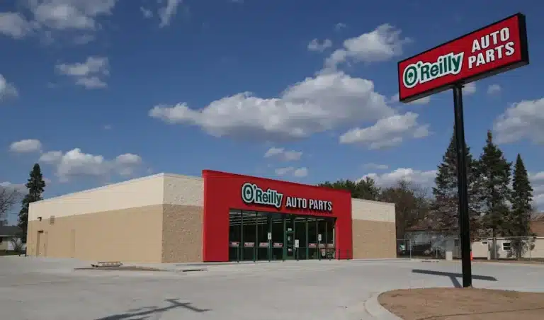 How to Underwrite Auto Parts NNN Properties: AutoZone, O’Reilly, and Advance
