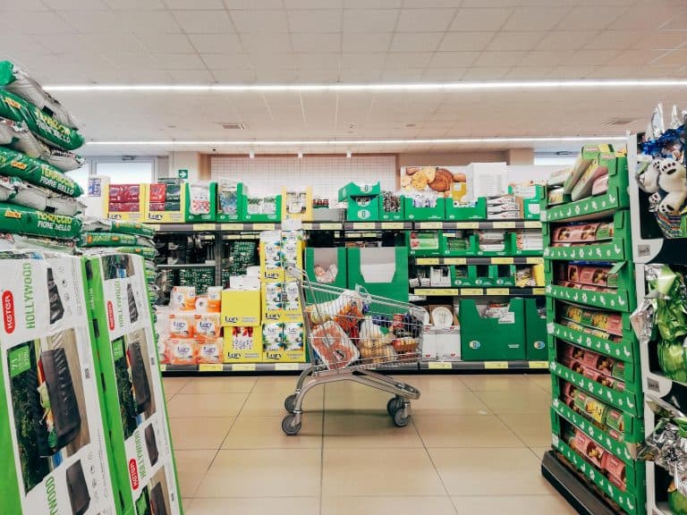 6 Reasons Dollar Store NNN Properties Deserve a Place in Your 2026 Portfolio
