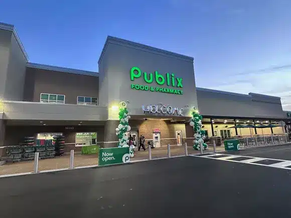 Transaction Volume in Grocery-Anchored NNN Centers Surged 42% in 2025 — And the Momentum Is Accelerating