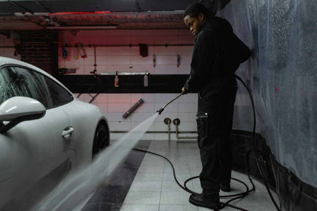 Cap Rate Compression Is Defining the Car Wash NNN Market — Here’s Where EV Charging Fits Into the Investment Equation